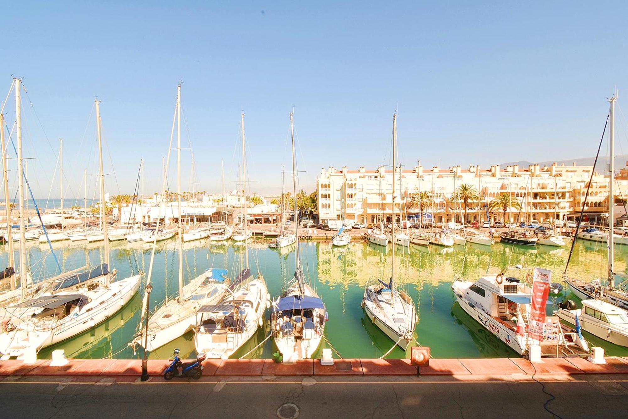 Expoholidays - Galeon Puerto Deportivo Almerimar Buitenkant foto